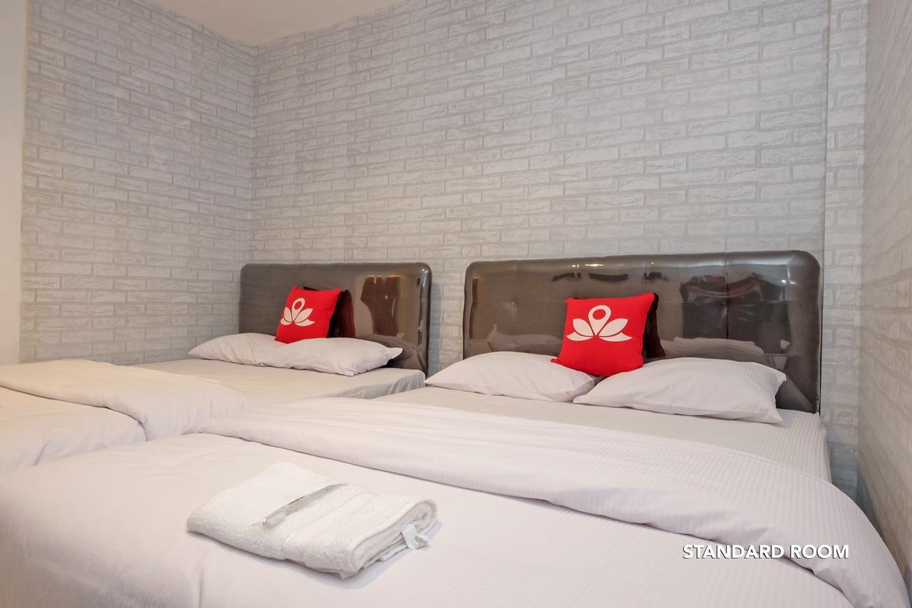 Zen Rooms B Walk Batu Malang Exterior foto