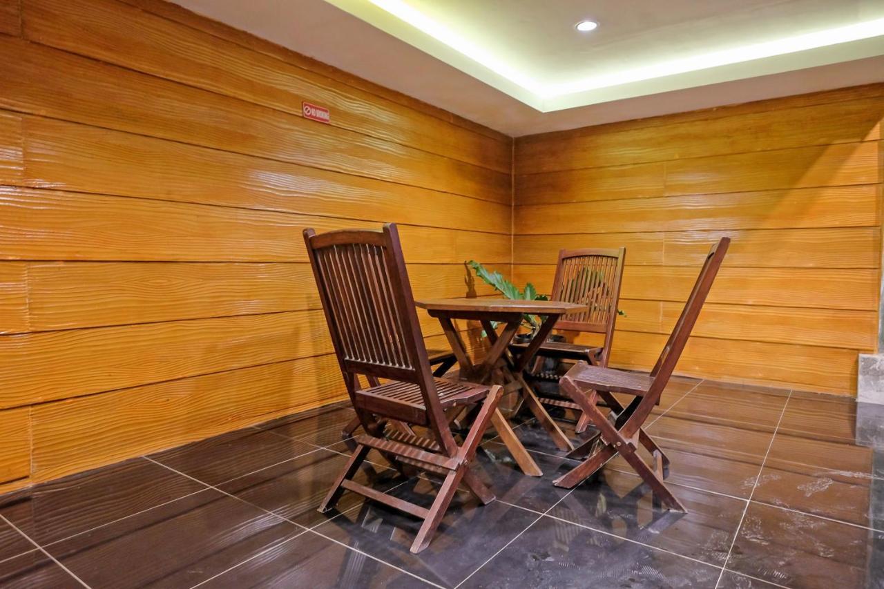 Zen Rooms B Walk Batu Malang Exterior foto