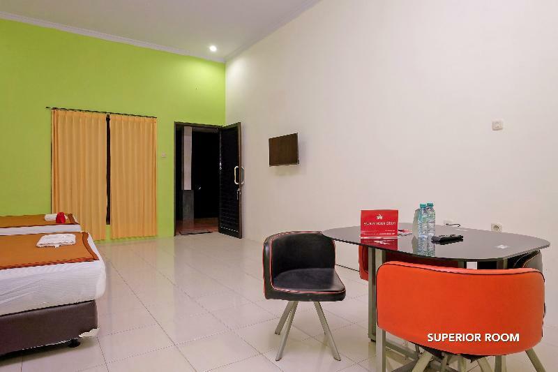 Zen Rooms B Walk Batu Malang Exterior foto